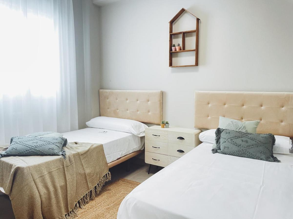 Apartamentos Martalia Namar Centro 론다 외부 사진